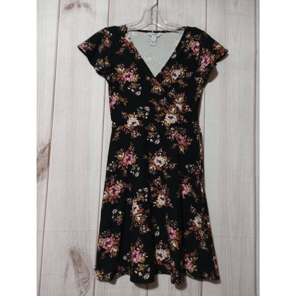 Arizona Dress Ladies Extra Small Black Pink Floral Mini Short Sleeve